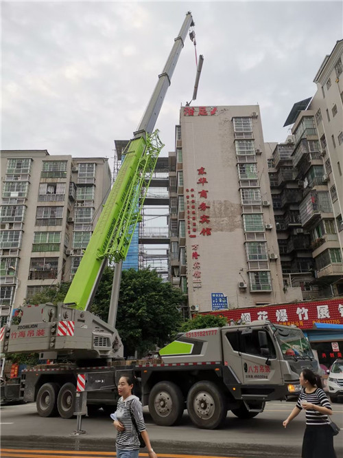 合阳县吊车租赁需要注意事项