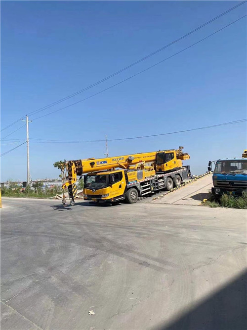 合阳县吊车作业时，可能会产生哪些额外收费项目？