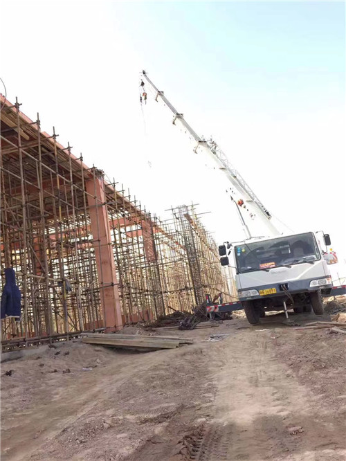 合阳县吊车作业的安全注意事项有哪些？